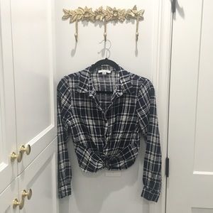 Blue and white Long sleeves top